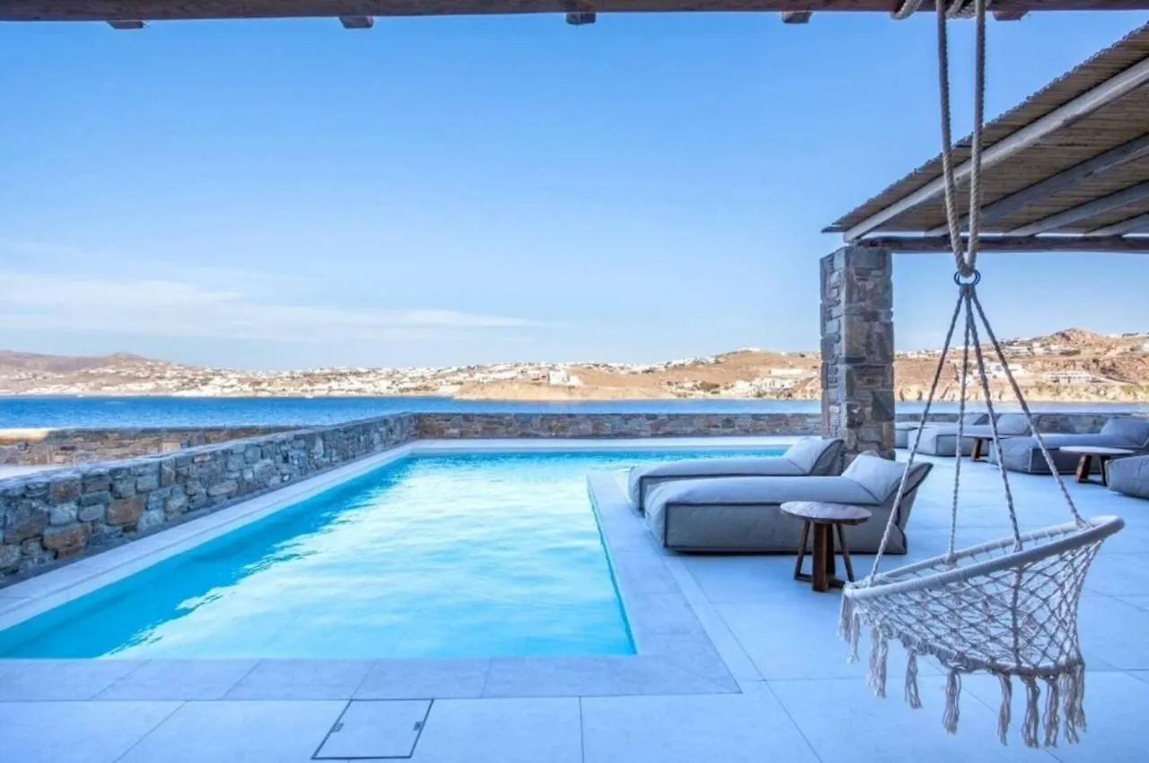 Myko Grand Villa Ornos  Grécia